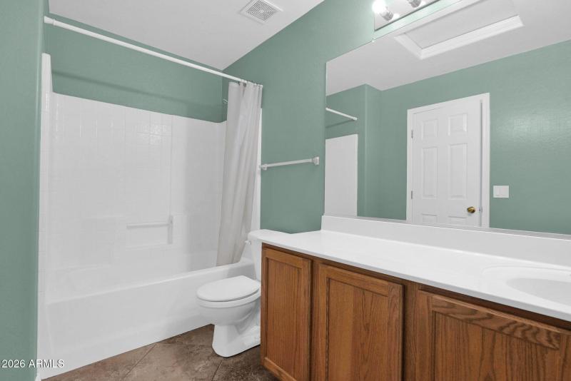 30 Secondary Full Bathroom