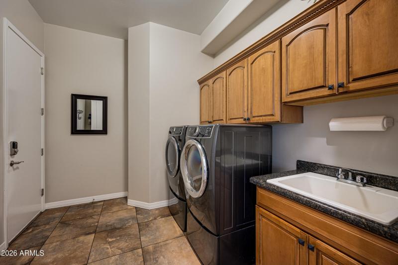 9663 E Inglewood Circle-32