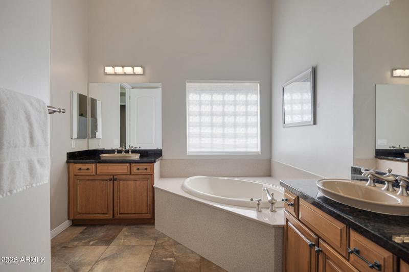 9663 E Inglewood Circle-51