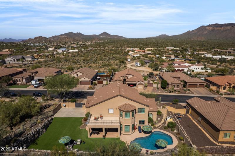 9663 E Inglewood Circle-77