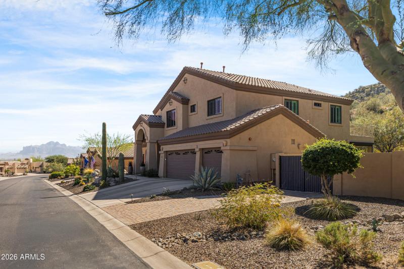 9663 E Inglewood Circle-1