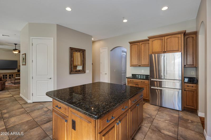 9663 E Inglewood Circle-19