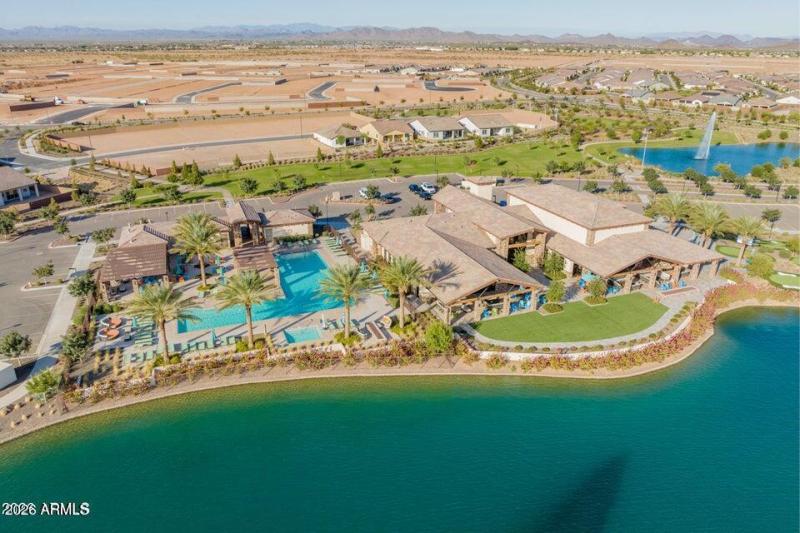 20260112204425836985000000-o