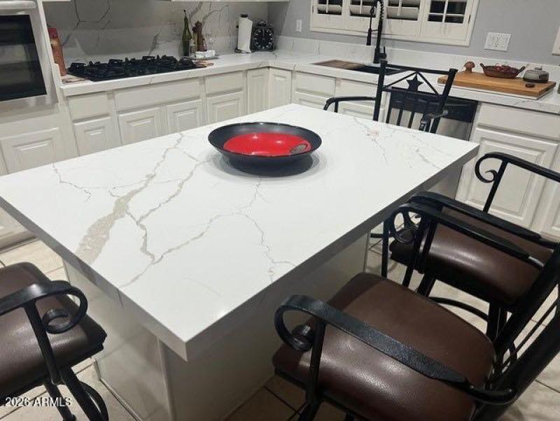 New Kitchen Quartz island 20712 N 56