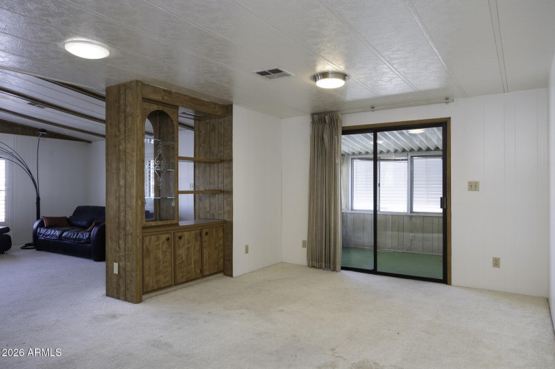 2100 N Trekell Rd Unit 226 - Family Room