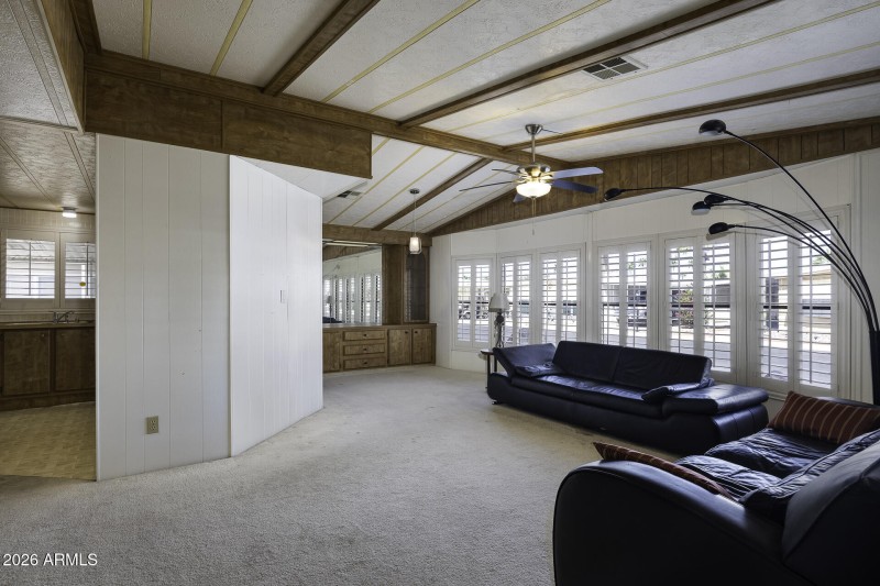 2100 N Trekell Rd Unit 226 - Living Room