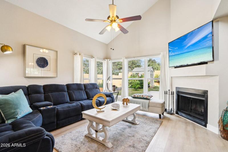 8-web-or-mls-N 6th St-S0303-008