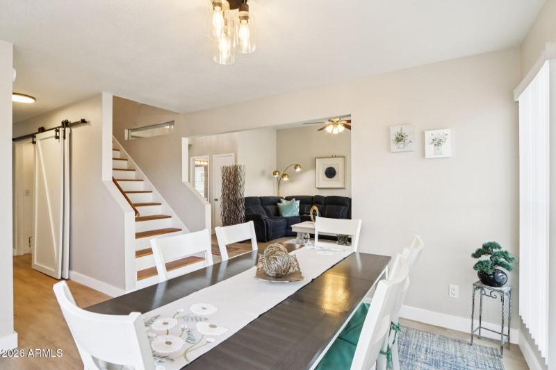 14-web-or-mls-N 6th St-S0303-014