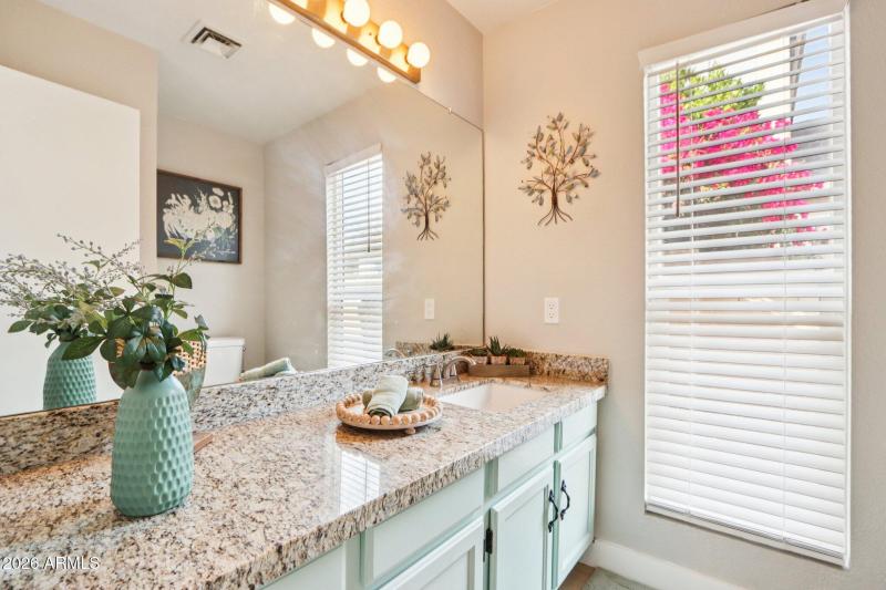 21-web-or-mls-N 6th St-S0303-021