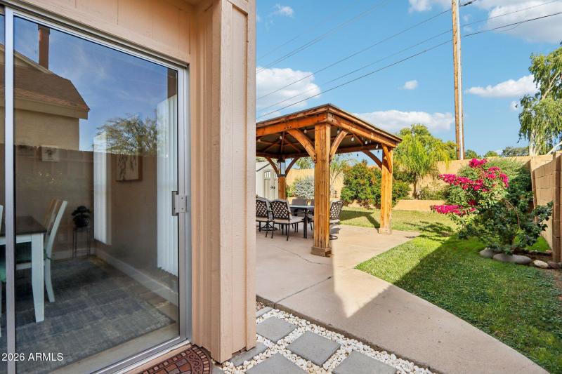 34-web-or-mls-N 6th St-S0303-034