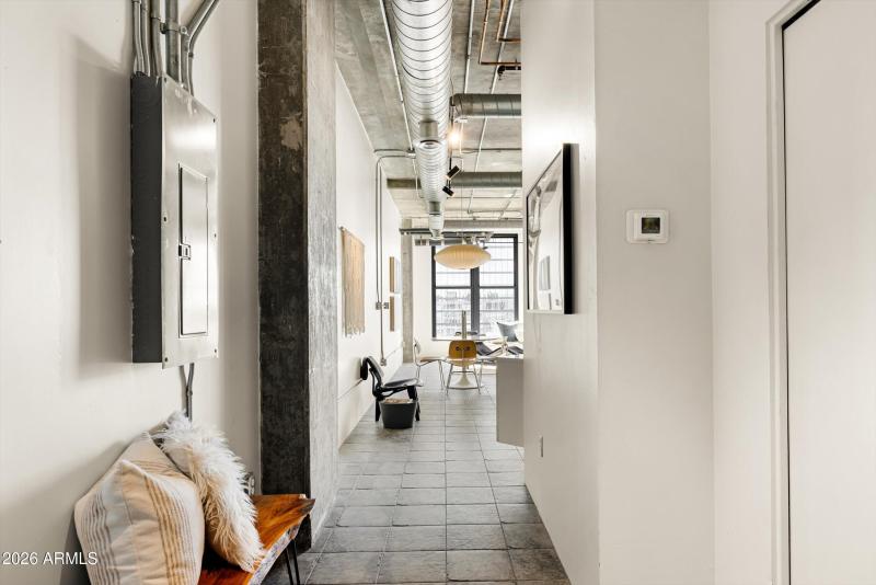 01-OrchidHouse 611_01