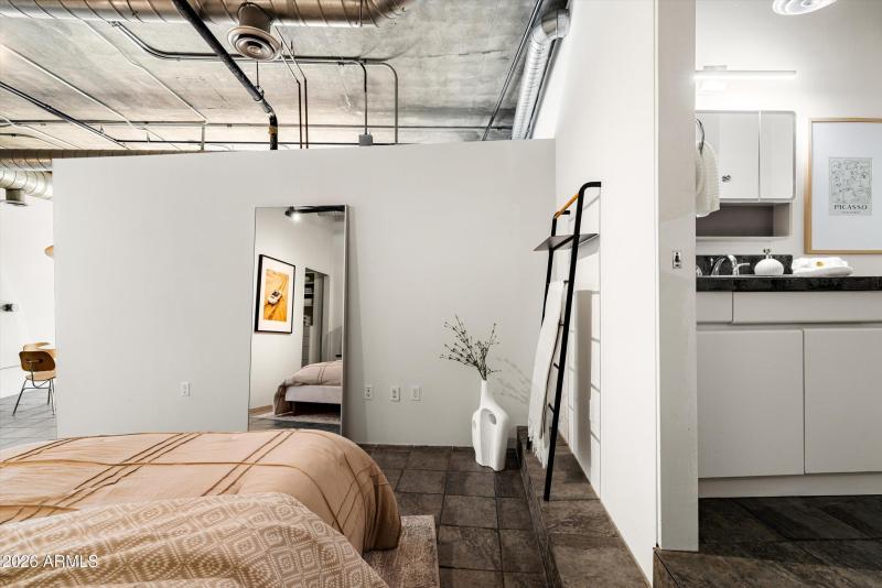 23-OrchidHouse 611_23