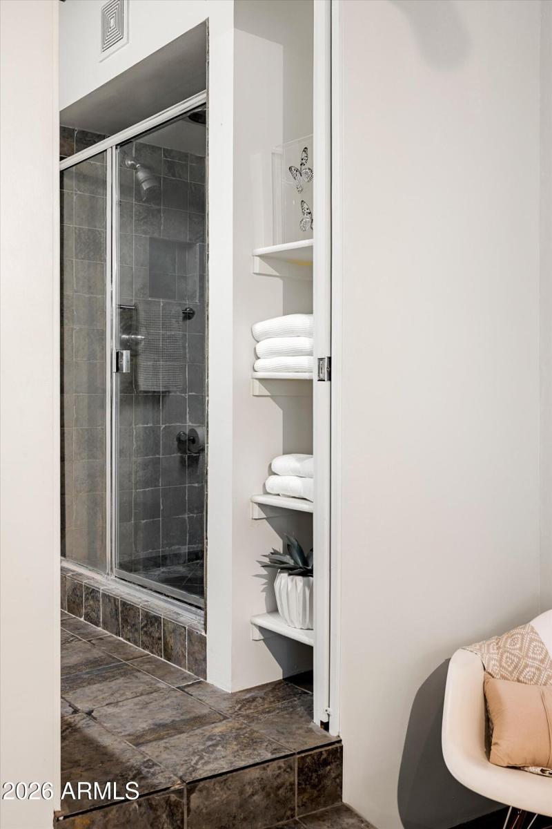 24-OrchidHouse 611_24