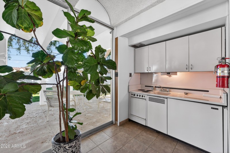 Clubhouse Kitchenette