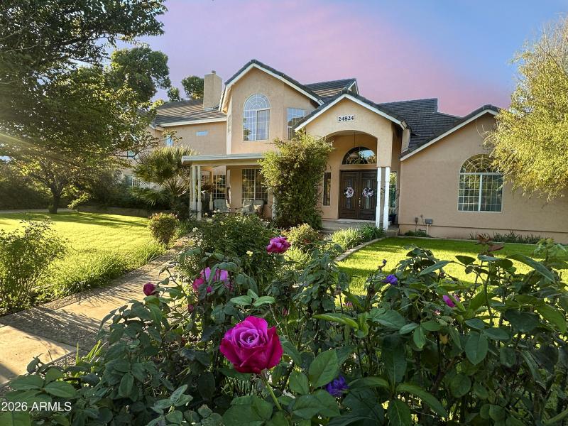 06 Signal Butte rose 2