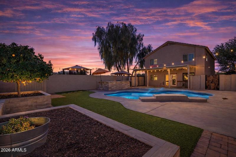 910F077B-C9F1-42A3-B25D-B8E927384EBA