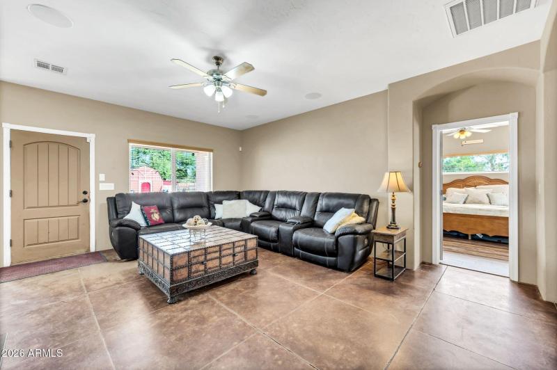 4890 E Buckboard Way-10