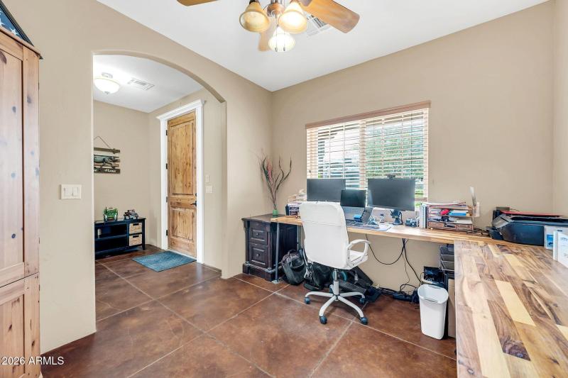 4890 E Buckboard Way-15.2 (35) 0ffice