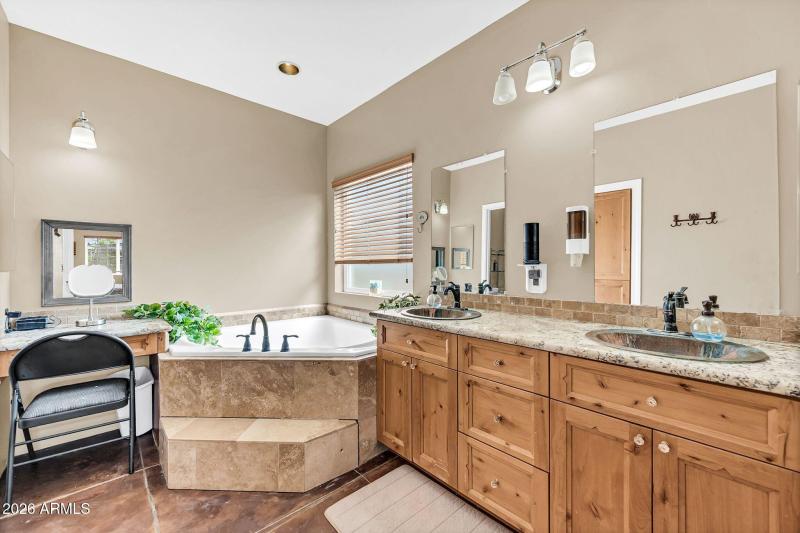 4890 E Buckboard Way-21