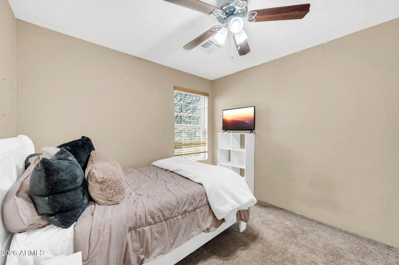 4890 E Buckboard Way-43