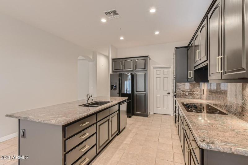 8697 E Krail St Scottsdale AZ - Web Qual