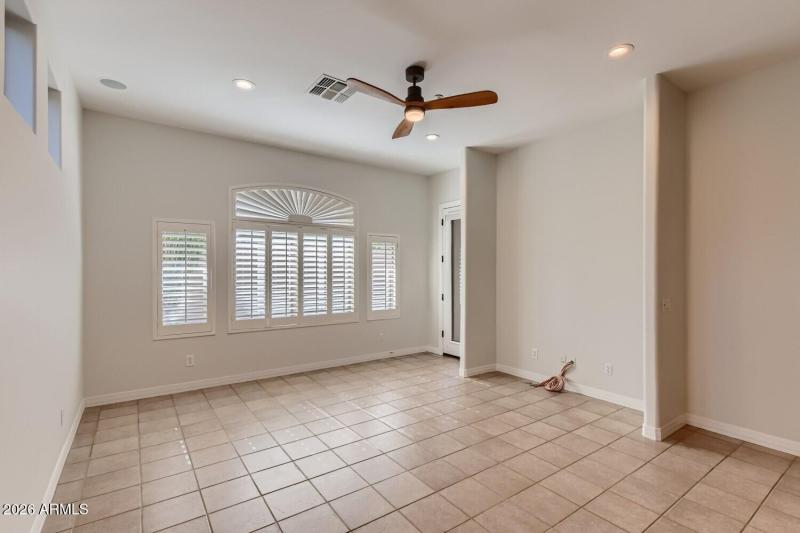 8697 E Krail St Scottsdale AZ - Web Qual