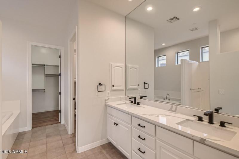8697 E Krail St Scottsdale AZ - Web Qual