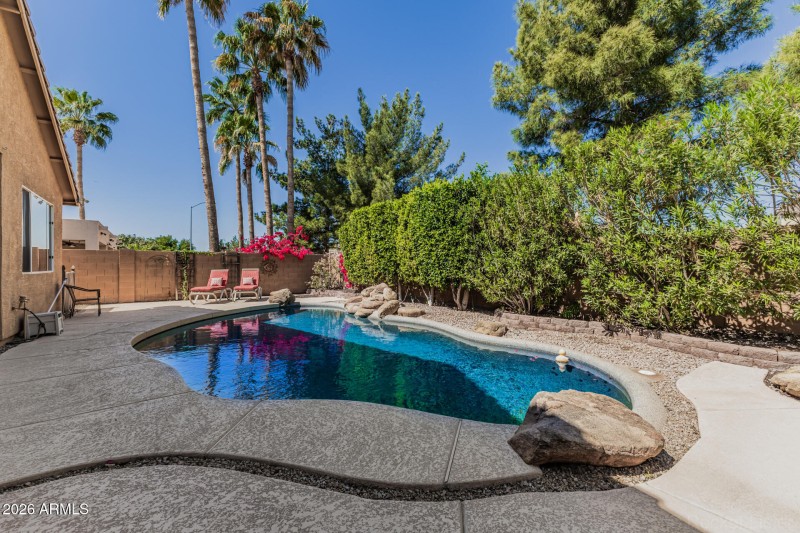 Relaxing Backyard Retreat