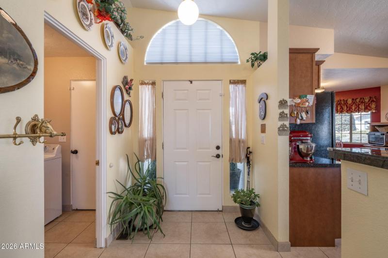 12-web-or-mls-1804-reading-ln