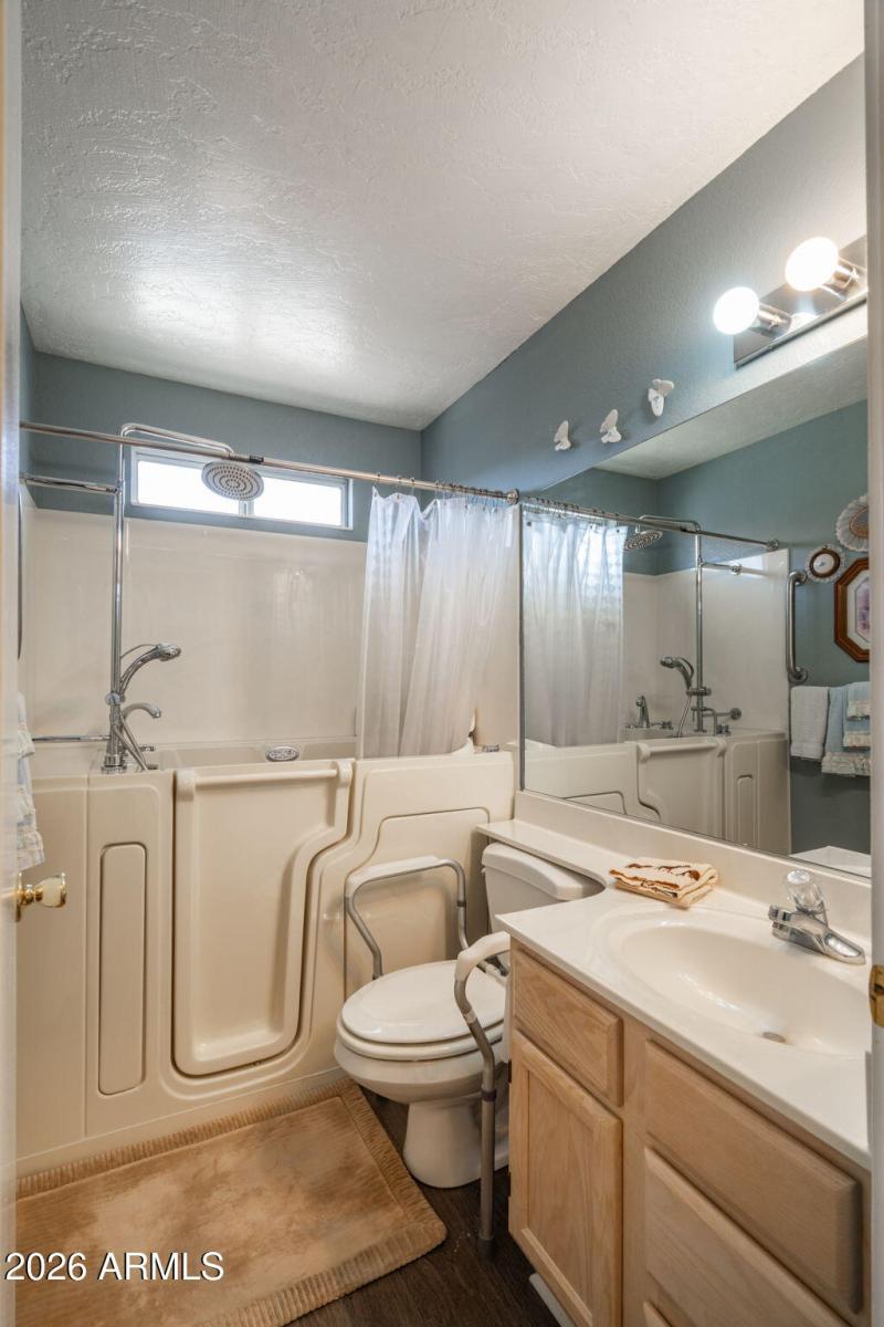 33-web-or-mls-1804-reading-ln