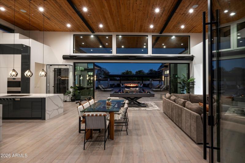 12209 N 65th Place Scottsdale, AZ 85254