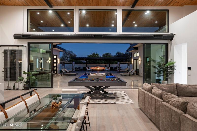 12209 N 65th Place Scottsdale, AZ 85254