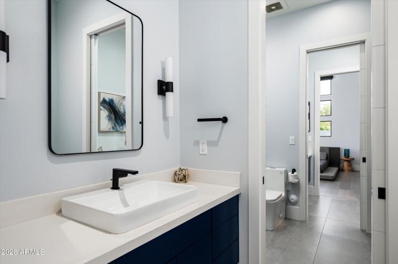 12209 N 65th Place Scottsdale, AZ 85254