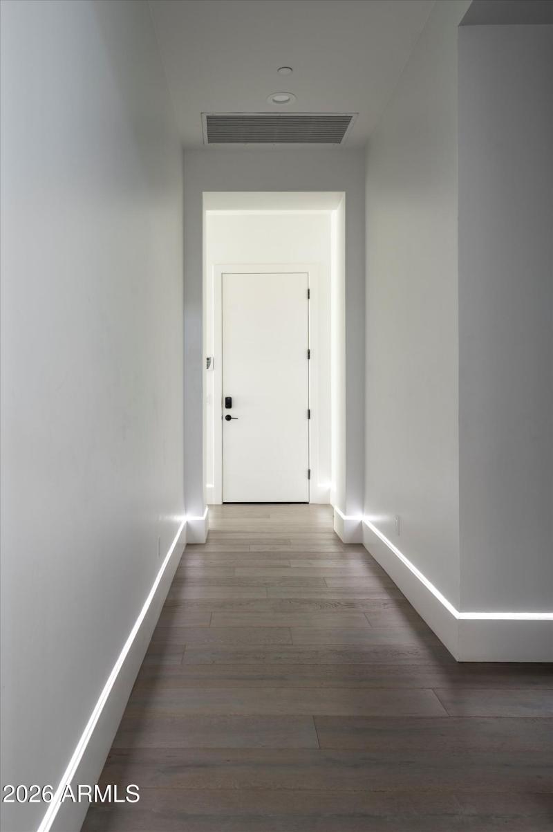 12209 N 65th Place Scottsdale, AZ 85254