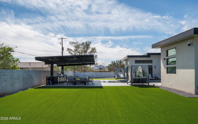 12209 N 65th Place Scottsdale, AZ 85254