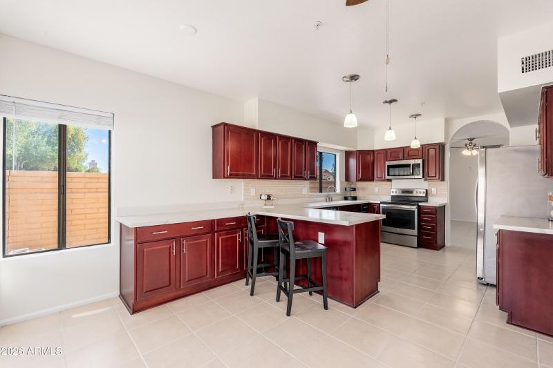 9596 E Windrose Dr - 09