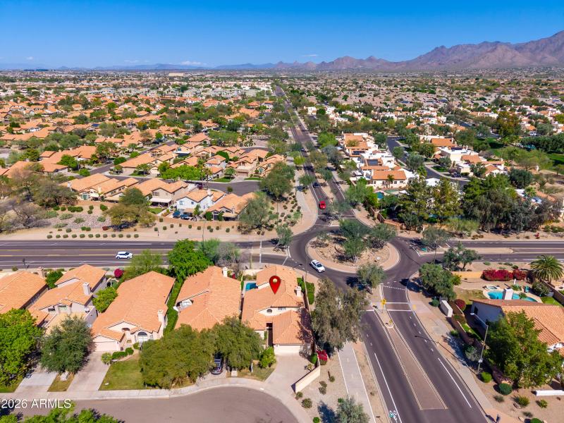 9596 E Windrose Dr - 44