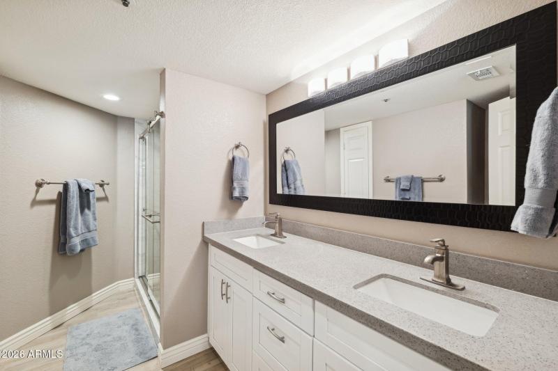 18-web-or-mls-9396-e-purdue-ave-221