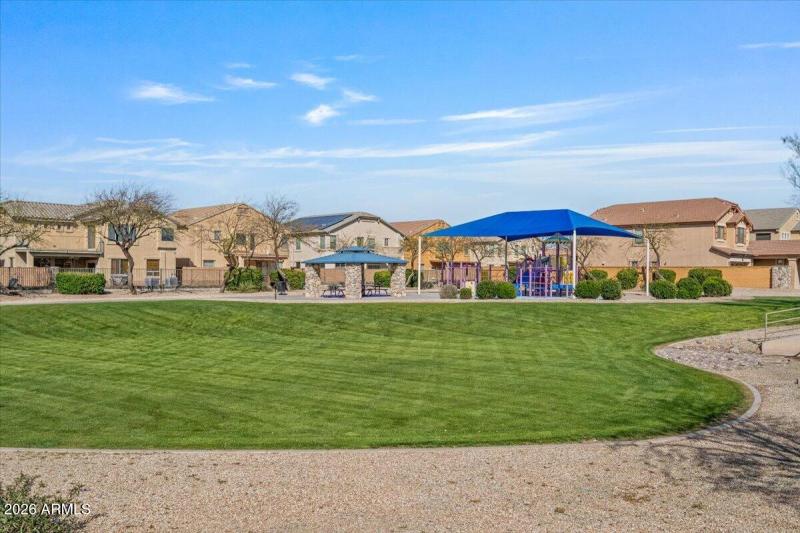 10335 W Southgate_Park on Street