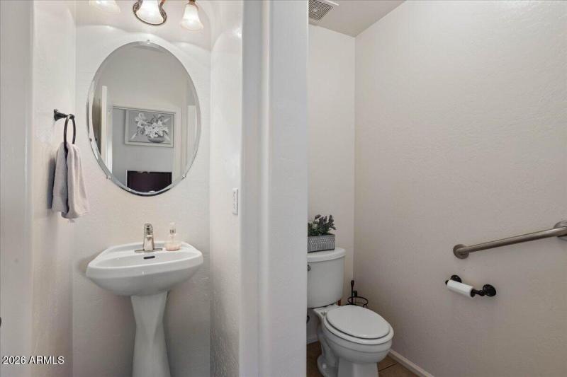 10335 W Southgate-Half Bath