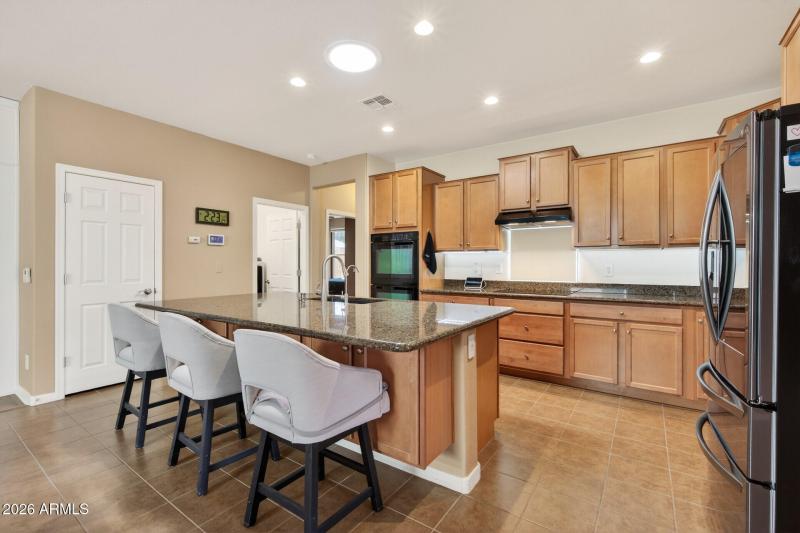 18_18349_W_Carol_Ave18_mls