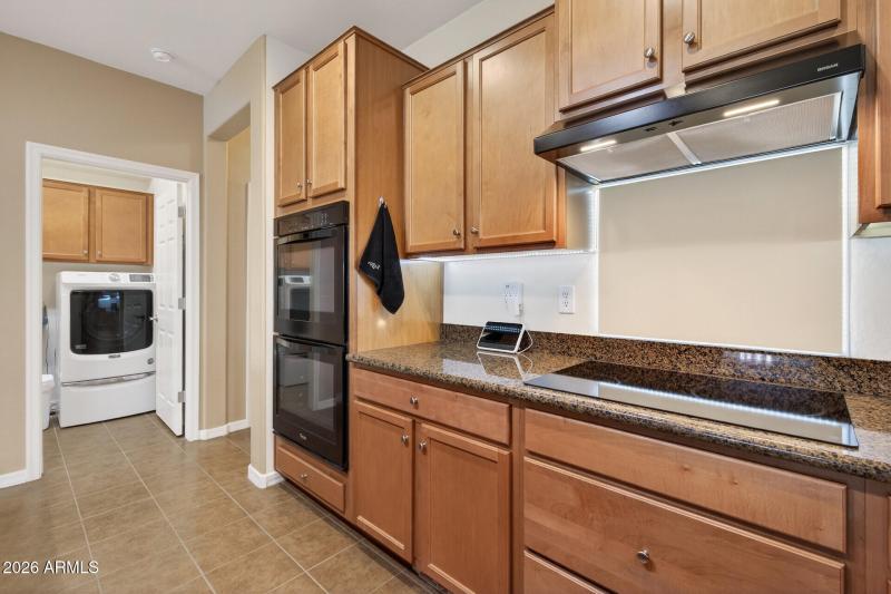 22_18349_W_Carol_Ave22_mls