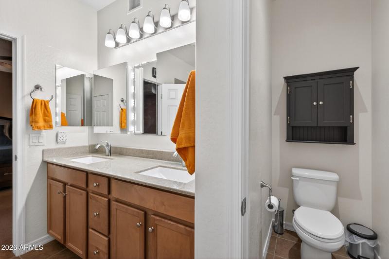 29_18349_W_Carol_Ave29_mls