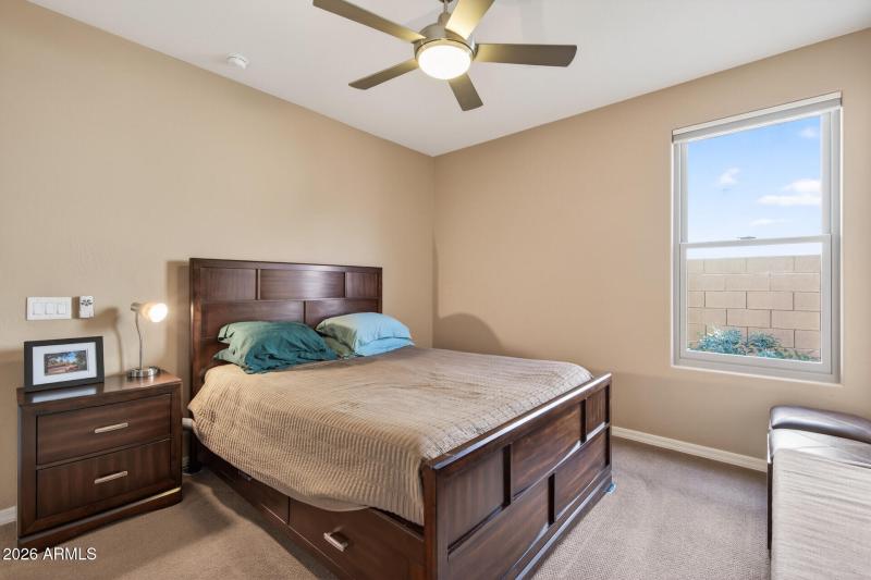 32_18349_W_Carol_Ave32_mls