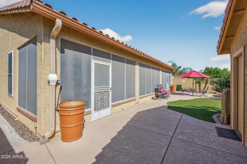 52_18349_W_Carol_Ave52_mls