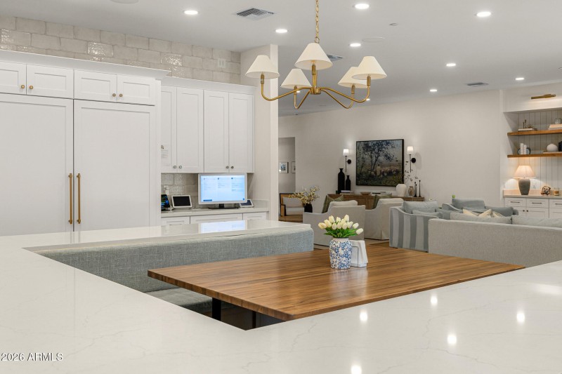 13oversized kitchen dining