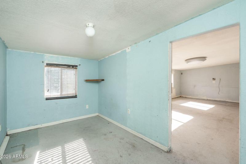 1-web-or-mls-20850-e-cedar-dr