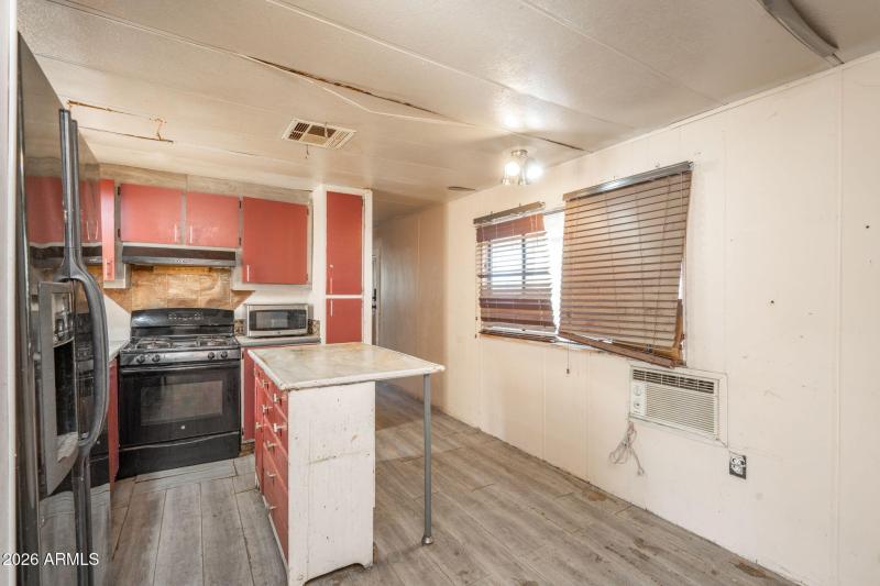 6-web-or-mls-20850-e-cedar-dr