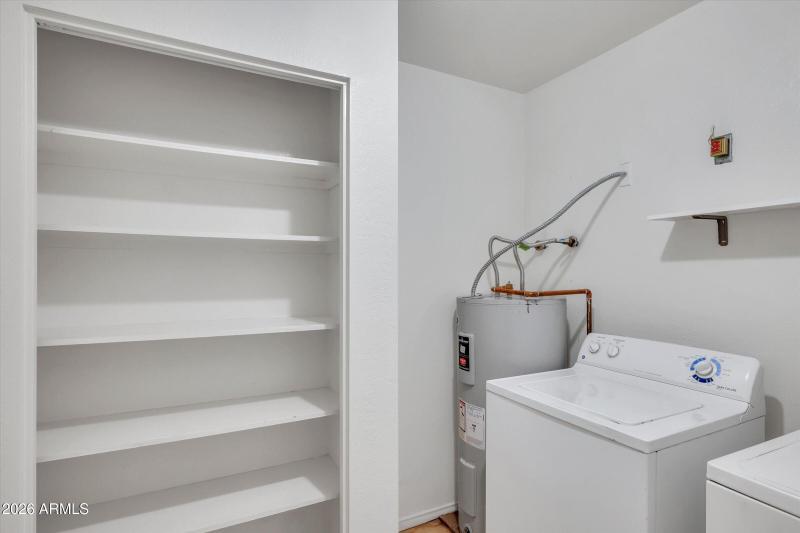 10-2208 W Lindner Avenue 31-10