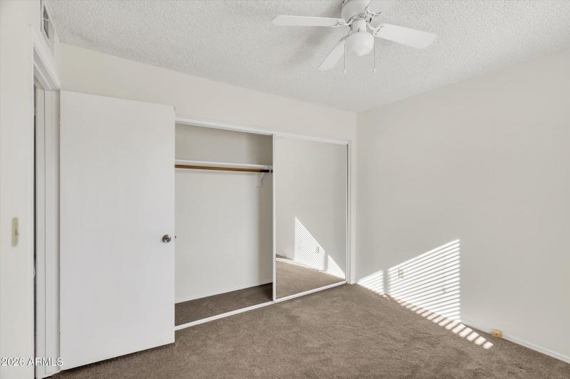 34-2208 W Lindner Avenue 31-34